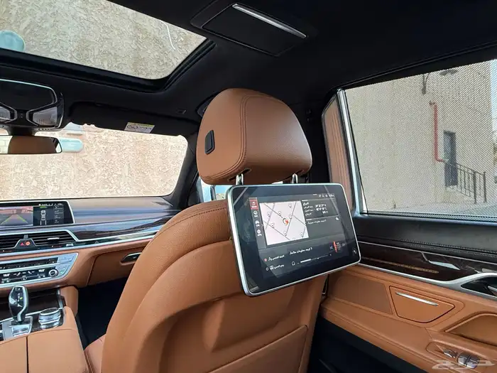 بي ان دبليو 2020 Li730 فل 38