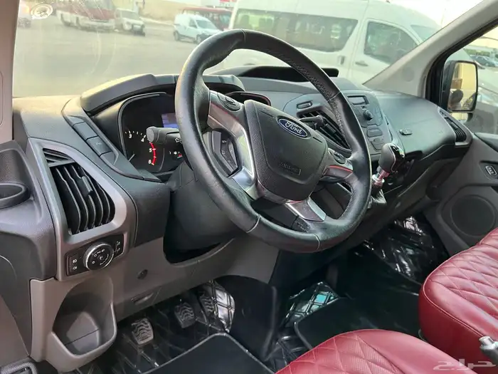 فان 9 ركاب تورينو فورد 2023 شبة جديد ديزل سعودي 11