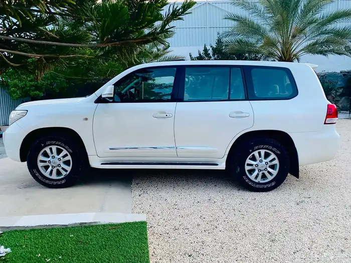 جيب مخزن جديد العداد143 فل كامل6 س مديل2010 16