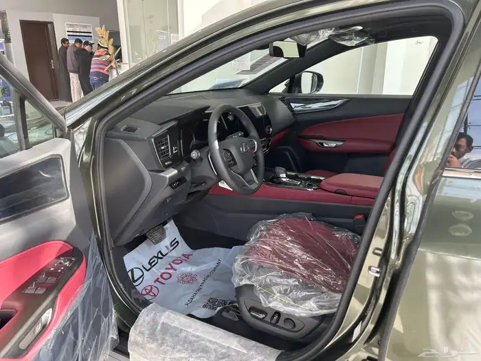 لكزس NX350 AH - وارد عبداللطيف جميل سعودي 2025 4