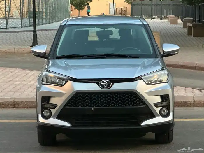 تويوتا رايز موديل 2023 سعودي ستاندر 8