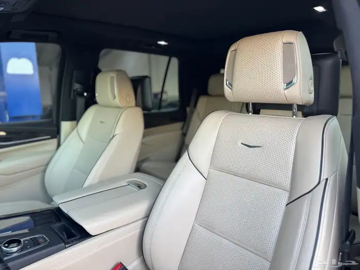 كاديلاك اسكاليد 2023 عداد 87 الف 5