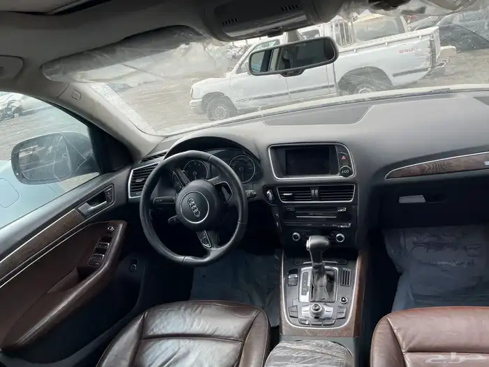 قطع غيار اودي Q5 2015 12