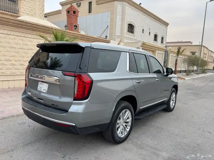 جمس يوكن 2023 SLT (مخزن) 24