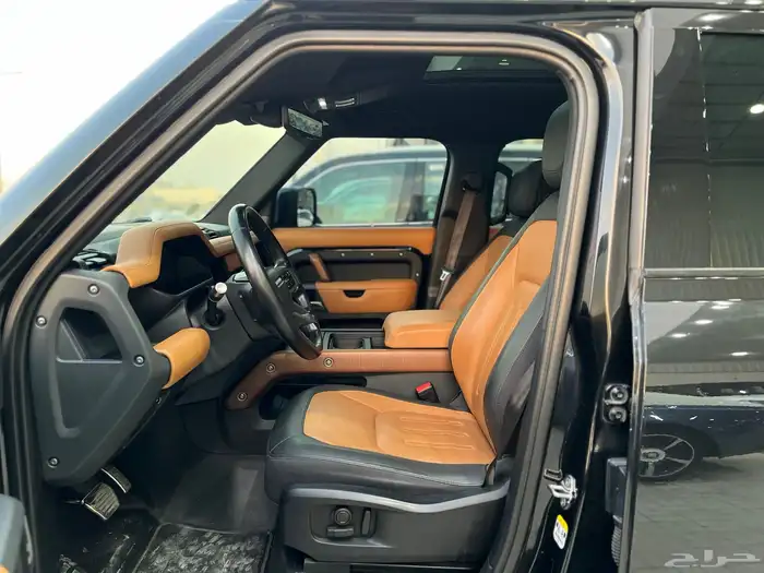 لاند روفر ديفندر X موديل 2021 11