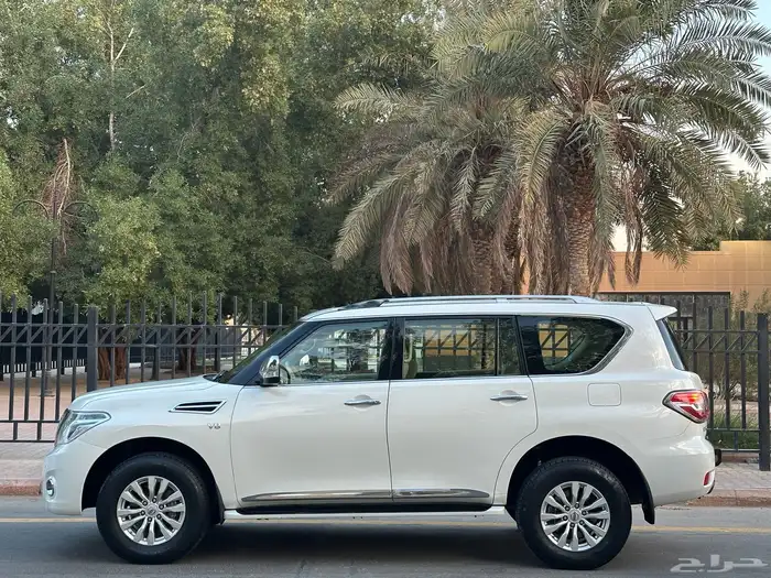 نيسان باترول موديل 2015 سعودي فتحه دبل 4