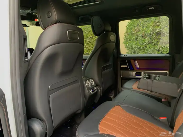 مرسيدس G63 AMG موديل 2020 بحالة الوكاله 31