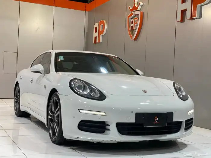 بورش باناميرا S 2014 بحاله ممتازه جدا عداد 127الف 2