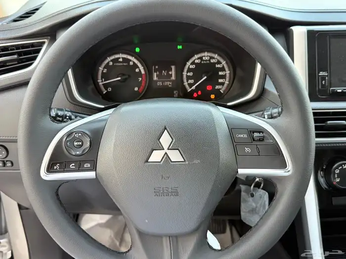 مستبيشي اكسباندر 2022 27