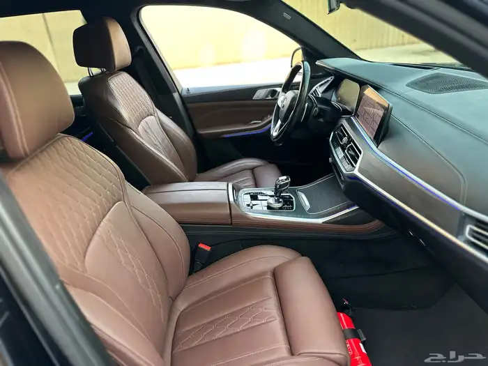 بي ام X7 Individual موديل 2020 بحاله الوكاله 32