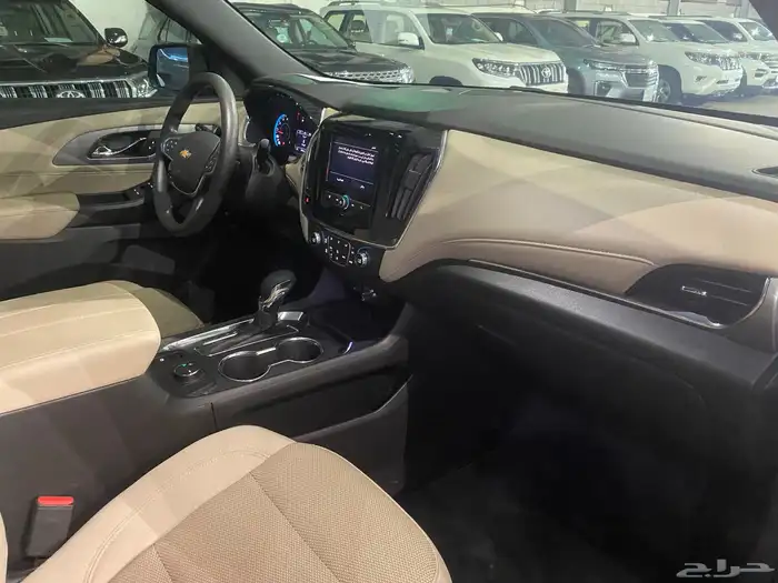 ترافيرس 2023 LS مخزن 11