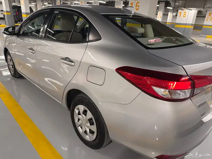 يارس 2022 ممشى قليل نظيفة للمستخدم 9