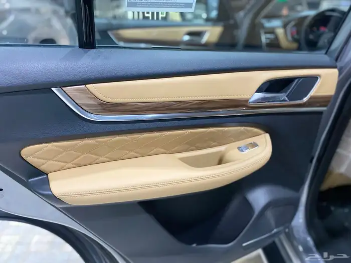 متوفر mg Rx8 فل كامل دبل موديل2024 بافضل سعر تصفيه 18