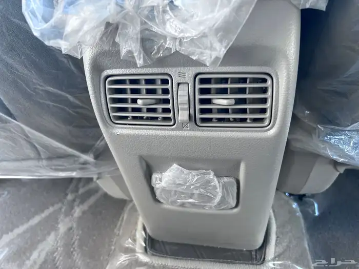 سنترا نيسان مخزن على موديله 5