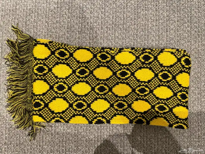 شال الاتحاد قديم جدا و نادر للبيع ب 80 ريال شامل التوصيل 3