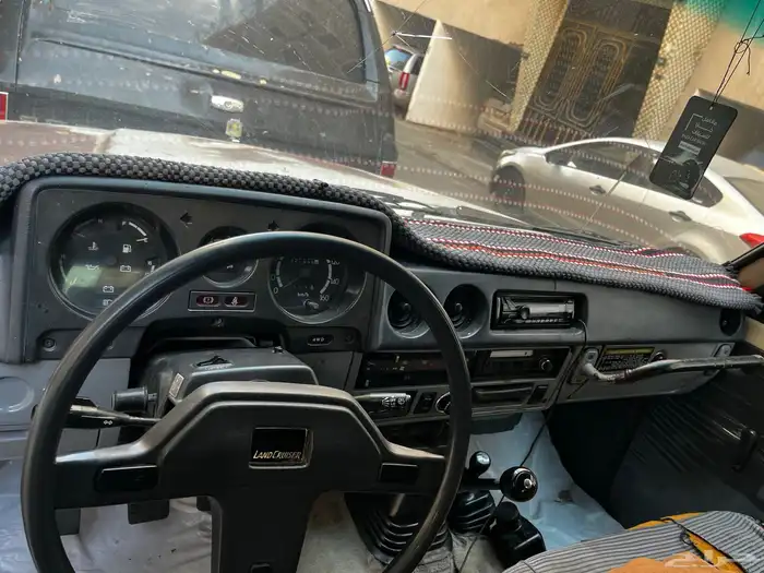 صالون 84 للبيع 1