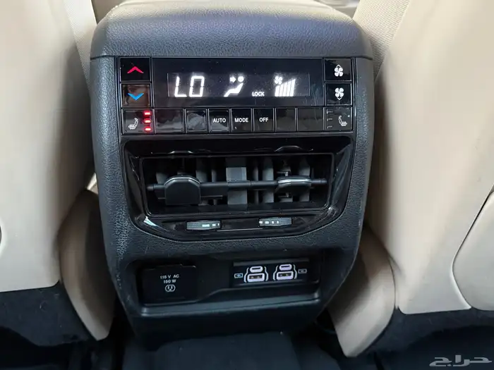 جيب شروكي لمتد 2023 29