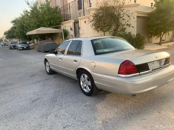 فورد فكتوريا 2012 ممشى قليل 29