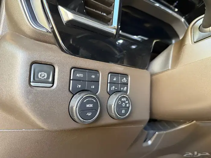 سفروليه سلفرادو Z71 المديل 2022 تريل بوس فيس لفت 46