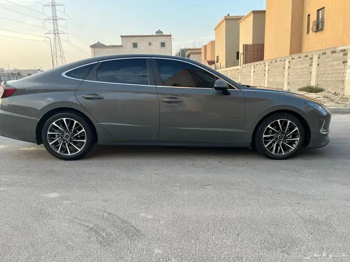 للبيع سوناتا 2020 7