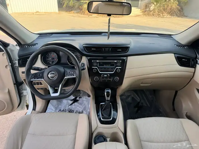 نيسان اكستيرا 5