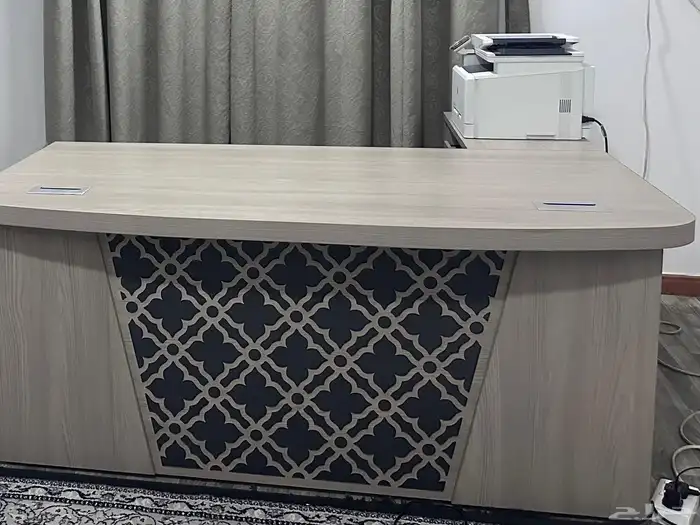 طاولة مكتب مكتبه كرسي كمدينه درج ادراج مكتبي 1