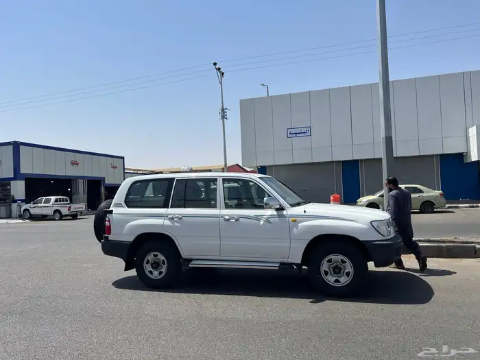 اعادة اعلان لاندكروزر 2005 جي اكس 11