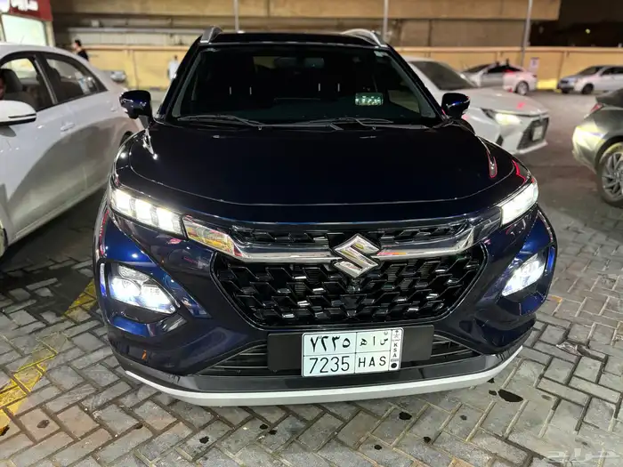 سوزوكي فرونكس 2025 ازرق للتنازل بدون مقابل عداد 8 الف 4