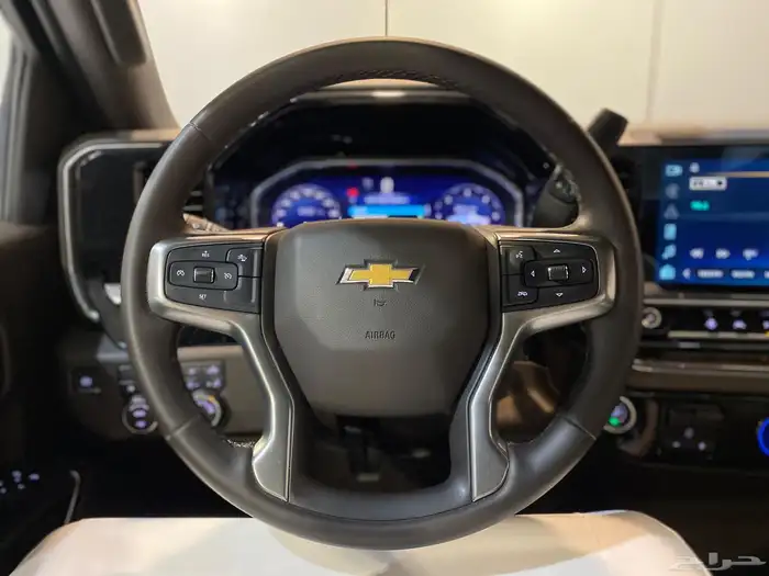 شفورلية سلفرادو 2024بحالة ممتازة جدا جدا 13