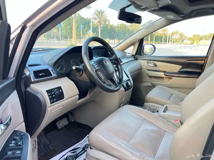 هوندا اوديسي فل كامل موديل 2014 27