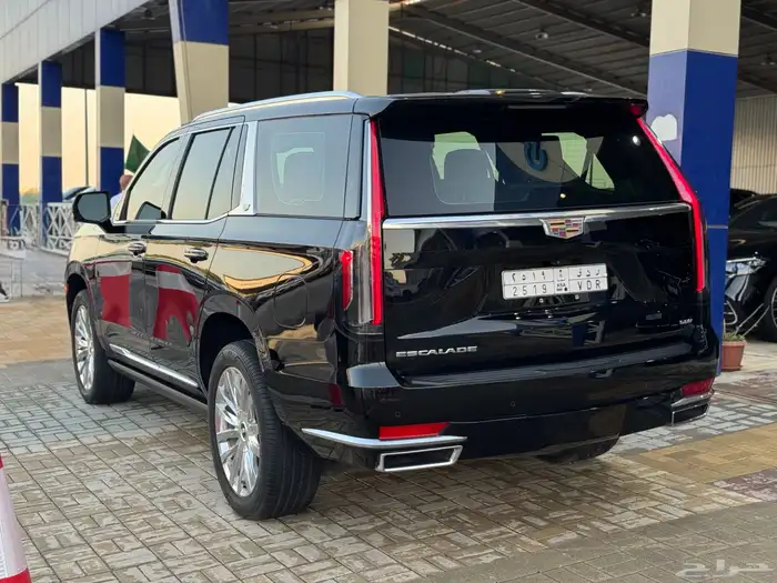 كاديلاك اسكاليد 2023 عداد 87 الف 3