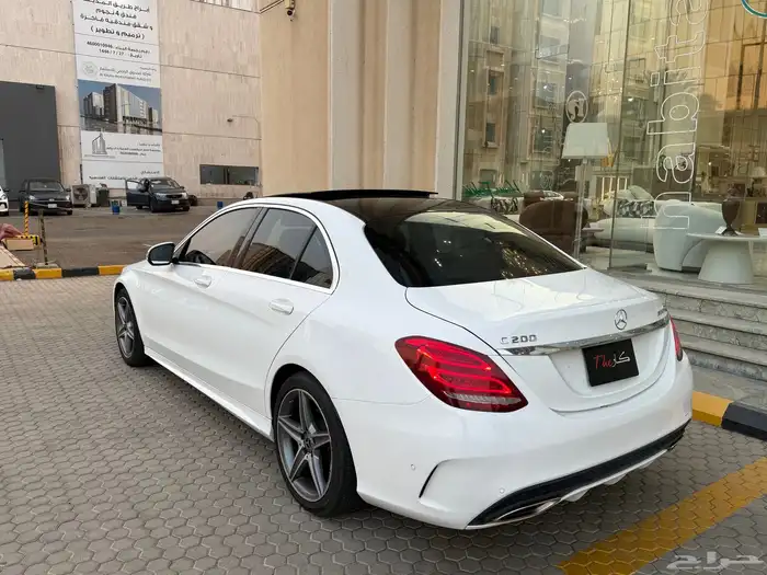 مرسيدس C200 2018 5