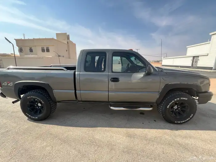 جمس شفروليه غماره ونص 2006 3