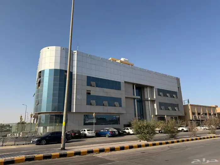 مكاتب للايجار 2