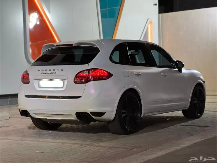 للبيع بورش كايين S 2011 فل كامل 5