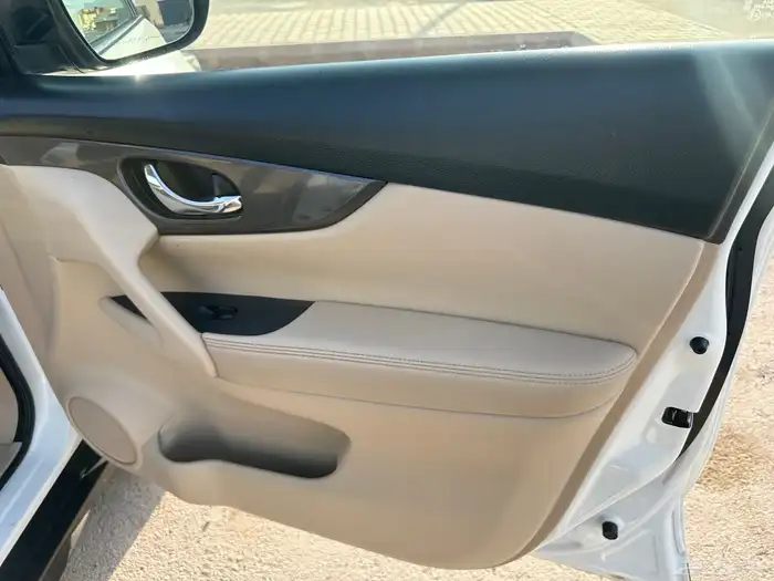 نيسان اكس تريل 2022 عداد 30 الف وكاله شرط دبل 13