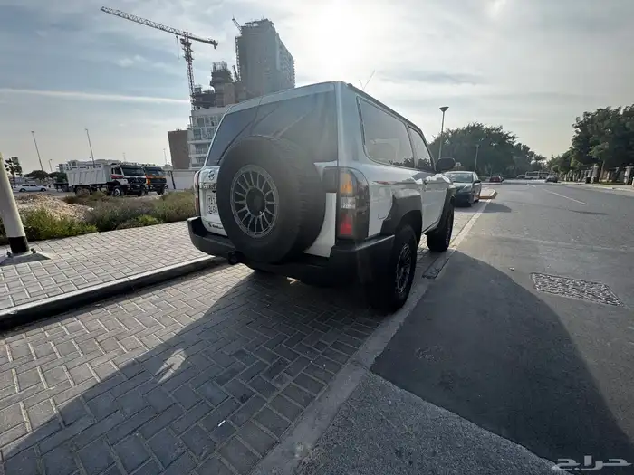 للبيع باترول فتك باب واحد 2015 5