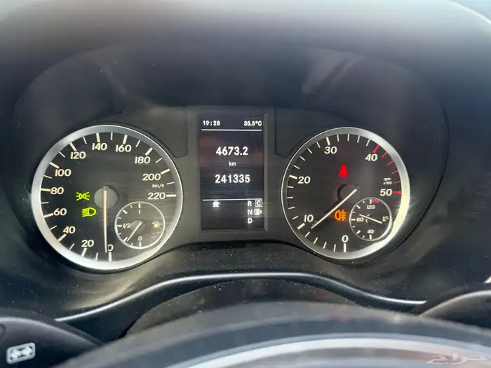 مرسيدس_Vito_2018_ديزل 41