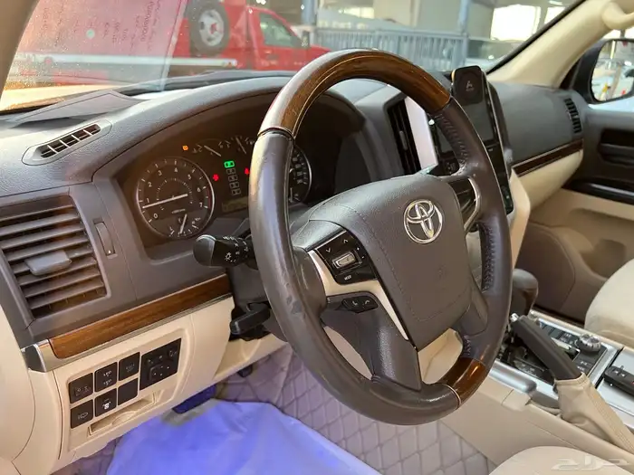 تويوتا لاندكروزر جي اكس ار 2017 رقم 3 11