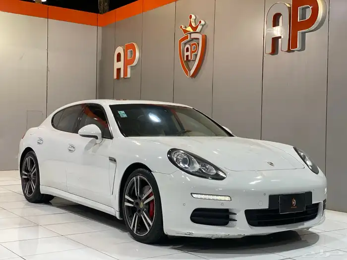 بورش باناميرا S 2014 بحاله ممتازه جدا عداد 127الف 0