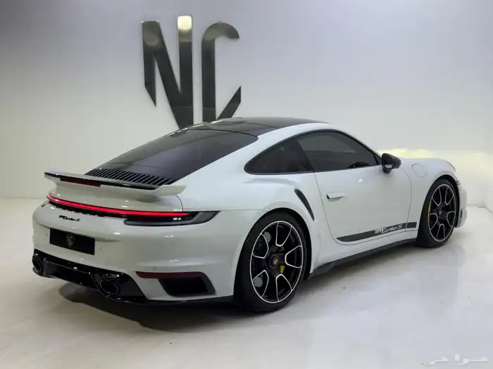 بورش 911 turbo s 9