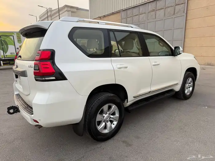 برادو 2020 سته سلندر - عداد 52 الف كم 6