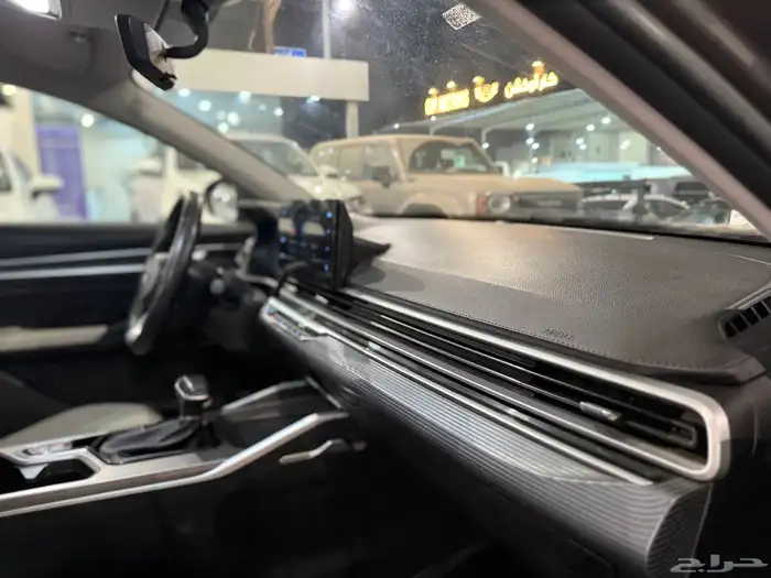 للبيع جيلي امجراند 7 موديل 2024 نص فل 13