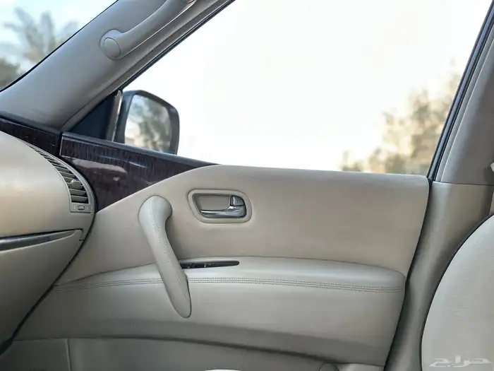 نيسان باترول موديل 2015 سعودي فتحه دبل 28