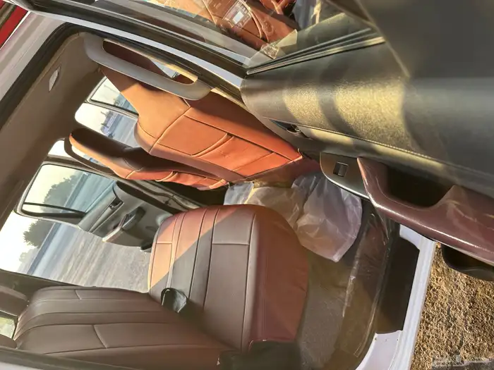 هايلوكس دبل قير عادي ديزل 2022 14