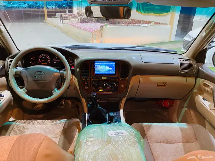 تويوتا لاندكروزر 2001 12