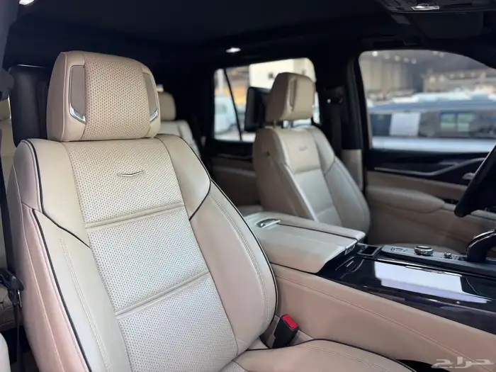 كاديلاك اسكاليد 2023 عداد 87 الف 9