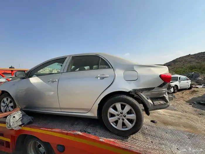 كورولا للبيع تشليح قير عادي 6