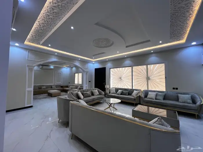 فيلا للإيجار بحي القادسيه 2