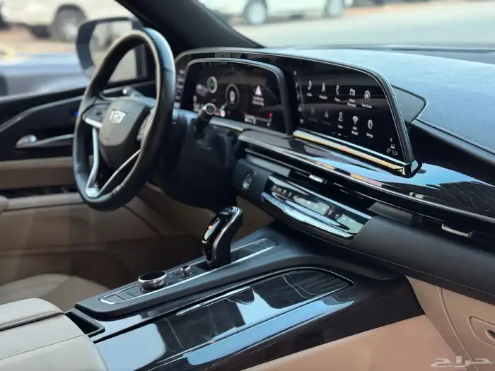 كاديلاك اسكاليد 2023 عداد 87 الف 8